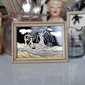 Vintage Silhouette- Gold and Black Silhouette