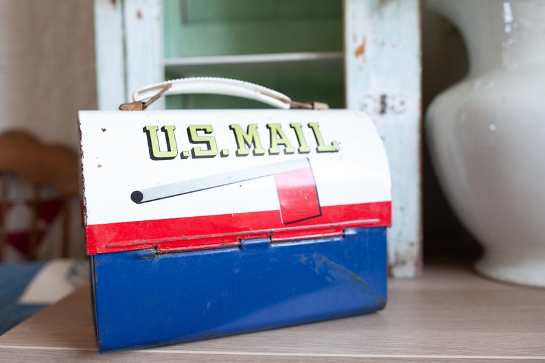 Vintage Mailbox Lunchbox - Metal Lunchbox immagine 5