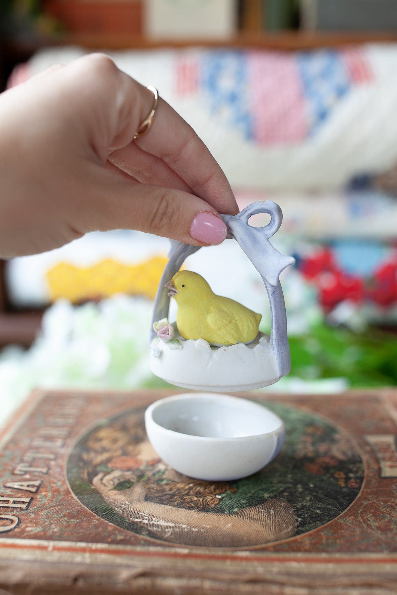 ヴィンテージ ひよこと卵 - 磁器製 レフトン イースター