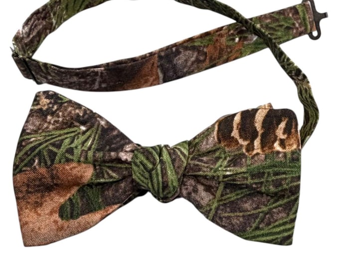 Handmade Pretied Bow Tie - Brown Timber Pine Camouflage - Adult Mens Sizing - Crafted in the USA