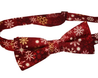 Handmade Snowflake Pre-tied Bow Tie - Apple Red and Vintage White with Gold Metallic - Adult Mens and Boys Sizing - Crafted in the USA
