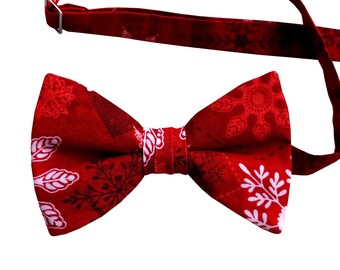 Handmade Pre-tied Bow Tie - Red and White Snowflake Patchwork Holiday Design - Adult Mens Sizing - Crafted in the USA