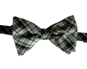 Pre-tied Black Holiday Plaid Cotton Bow Tie – Men's Sizing, USA Crafted