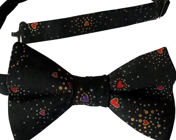 Valentine's Day Pre-tied Bow Tie - Tiny Sweetheart Hearts with Gold Metallic Accents - Men's Sizing - Crafted in the USA