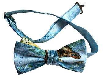 Pre-tied Bow Tie - Fishing Celebration in Shades of Blue - Premium  Cotton - Adult Men's Sizing - Crafted in the USA