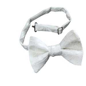 Boys Bow Tie - White Clergy Religious Brocade for First Holy Communion - Boys and Men&#39;s Sizing - Handcrafted in the USA