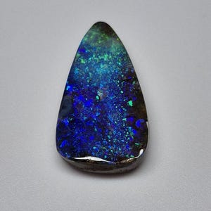 Natural Boulder Opal: Blue-Green Teardrop Gemstone