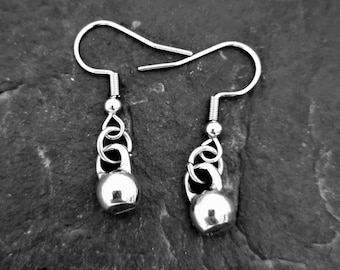 Gym Earrings Kettlebell - Fitness gifts · Kettlebell Earrings · fitness jewelry · Gym Gift · Handmade Earrings· Girlfriend Gift · Wod & Fit
