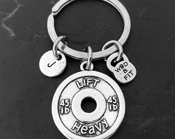 Llavero Gimnasio Disco Lift Heavy 45lbs y Inicial -Regalo Gym- Joyas Bodybuilding- Halterofilia - Powerlifting- Crosstraining - Wod & Fit