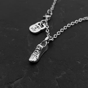 Running Necklace with Runner Shoe · Runner jewelry · Runner Necklace · Girlfriend Gift · Fitness Inspiration · Athlete Jewelry · BFF Gifts
