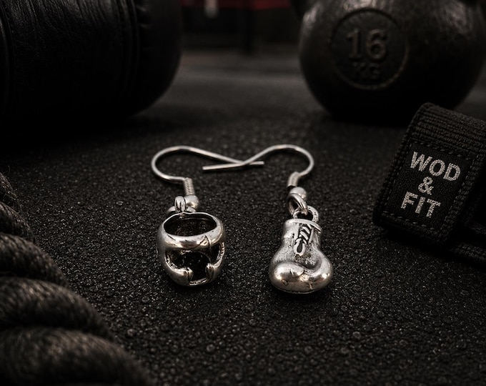 Boxing Gloves Earrings - Unique Boxer Gift for Her - MMA Jewelry - Fitness Lover Jewelry - Sports Gift - Workout Jewelry ·UFC Gift·Wod & Fit