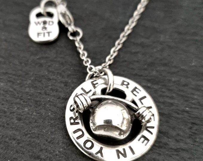 Collar Gimnasio Kettlebell Barra con Anilla Personalizada- Regalo Gym - Collar Fitness - Bodybuilding -Crosstraining - Collar Gym- Wod & Fit