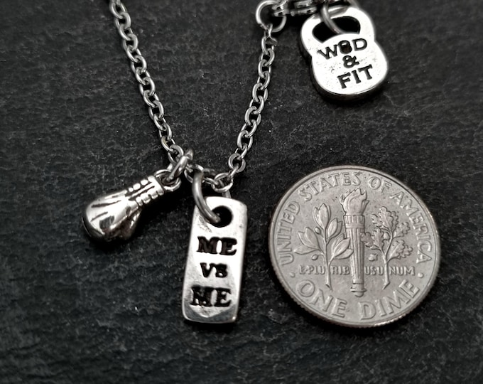 Boxing Necklace Small Boxing Glove Motivation Gift - Boxing Coach Gif - Boxing love gifts - Gym Gifts - Boxing Lovers · MMA · UFC Wod & Fit