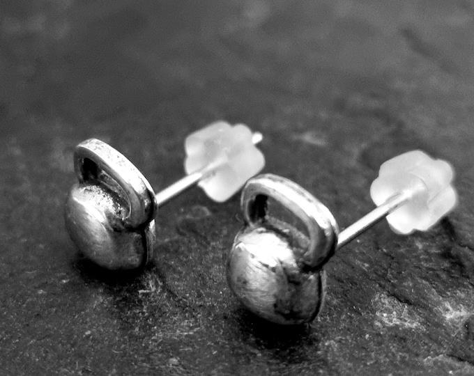Gym Earrings Kettlebell -Workout gifts · Fitness gifts · Kettlebell Earrings · fitness jewelry · Gym Gift · Handmade Earrings· GYM Wod & Fit