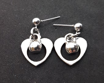 Gym Earrings Kettlebell Heart Earrings · Fitness gifts · Kettlebell Earrings · fitness jewelry · Gym Gift · Handmade Earrings· GYM Wod & Fit