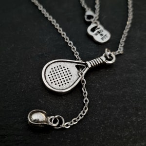 Padelschläger und flache Ballkette - Padel-Geschenk - Padel-Spieler - Padel-Liebhaber - Padel-Frau - Geschenk für die Freundin - Padel-Schmuck ·Wod & Fit