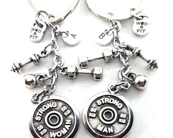 Couples gift Keychain Weight Plate Strong Man · Strong Woman · Engagement gift · Anniversary gifts · Initial Gift · Boyfriend Gift·Wod & Fit