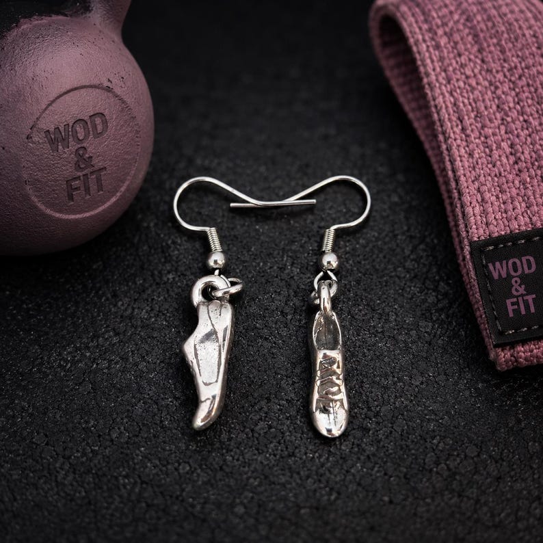 Örhängen för kvinnor med gympower, motivationsgåva för vältränad tjej, gymtjej, atlet, tränare eller sportig vän Wod & Fit Running Shoe