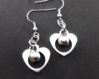 Gym Earrings Kettlebell Heart Earrings · Fitness gifts · Kettlebell Earrings · fitness jewelry · Gym Gift · Handmade Earrings· GYM Wod & Fit