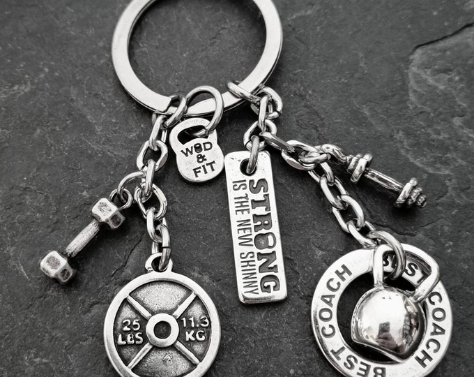 Personalized Gym Keychain Annie Workout 25lbs · Personalised gift · Girlfriend Gift · Mom Gift · Bff Gifts · Custom Keychain · GYM Wod & Fit