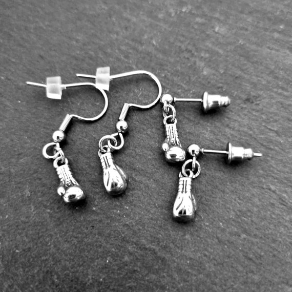 Sterling silver tiny Boxing Glove Earrings-boxer,fighter,fight, gloves –  Jewelia Designs