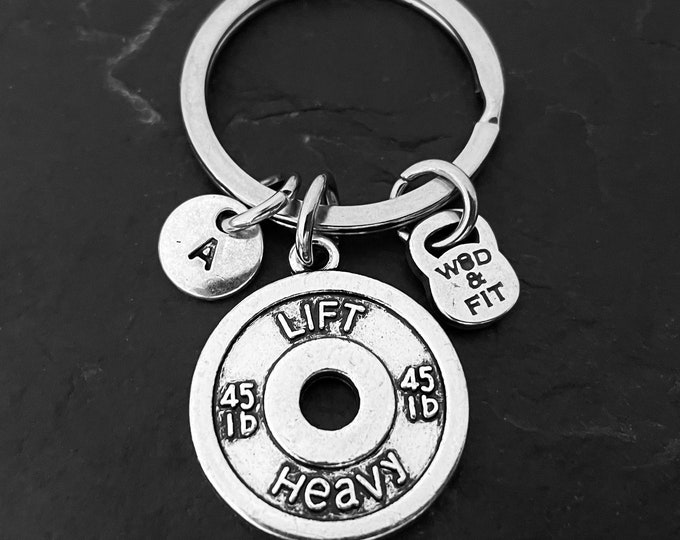 Llavero Gimnasio Disco Lift Heavy 45lbs y Inicial -Regalo Gym- Joyas Bodybuilding- Halterofilia - Powerlifting- Crosstraining - Wod & Fit