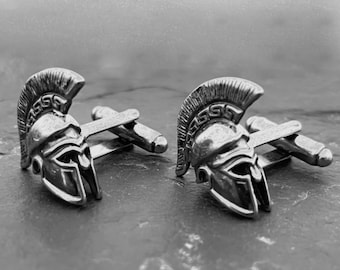 the 300 Spartans Cufflinks. Cufflinks for men - wedding cufflinks -Spartan Helmet - Cufflinks vintage- Spartan Gift- Spartan Race- Mens Gift