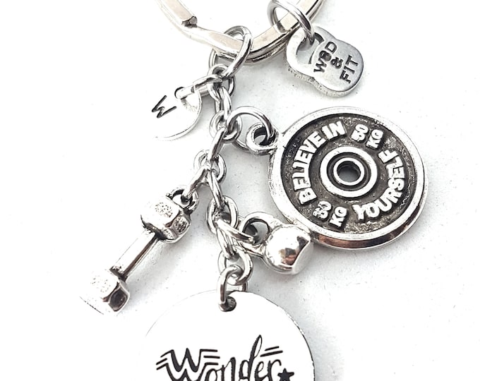 Unique Weight Plate Keychain - A Thoughtful and Stylish Present for the Women Who Lift and Inspire! Girlfriend gift - Best Mom Wod & Fit