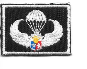 Philippines Air Force PAF Airborne Basic Parachutist Wings white