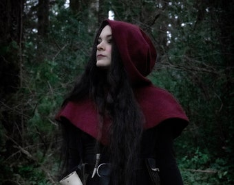 Viking Skjoldehamn Wool Hood, Medieval Garb • Moonblood Maroon