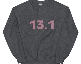 13.1 cuello de tripulación / regalos de corredor / Regalos de media maratón / chica corredora / carrera de media maratón