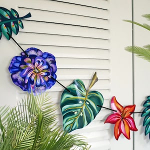 Jungle Flower Garland: Hawaiian Luau Party Decoration
