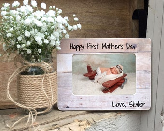 Personalized  Mother's Day Gift Frame First Mother's Day Gift  Frame 4x6 picture frame New Mommy Personalized Picture Frame