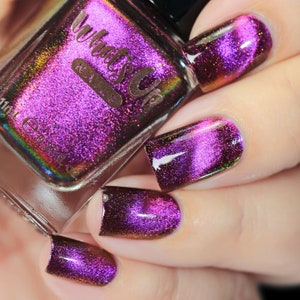 Horsehead Nebula Regular Polish (Purple Duochrome Magnetic with Iridescent Shimmer), Nail Polish for Nail Art