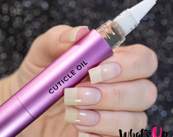 Whats Up Nails - Mythical Cuticle Oil Pen al profumo di cocco, mandorle dolci con vitamina E, idrata le cuticole, vegano, senza crudeltà, per la cura delle unghie, 4,5 ml
