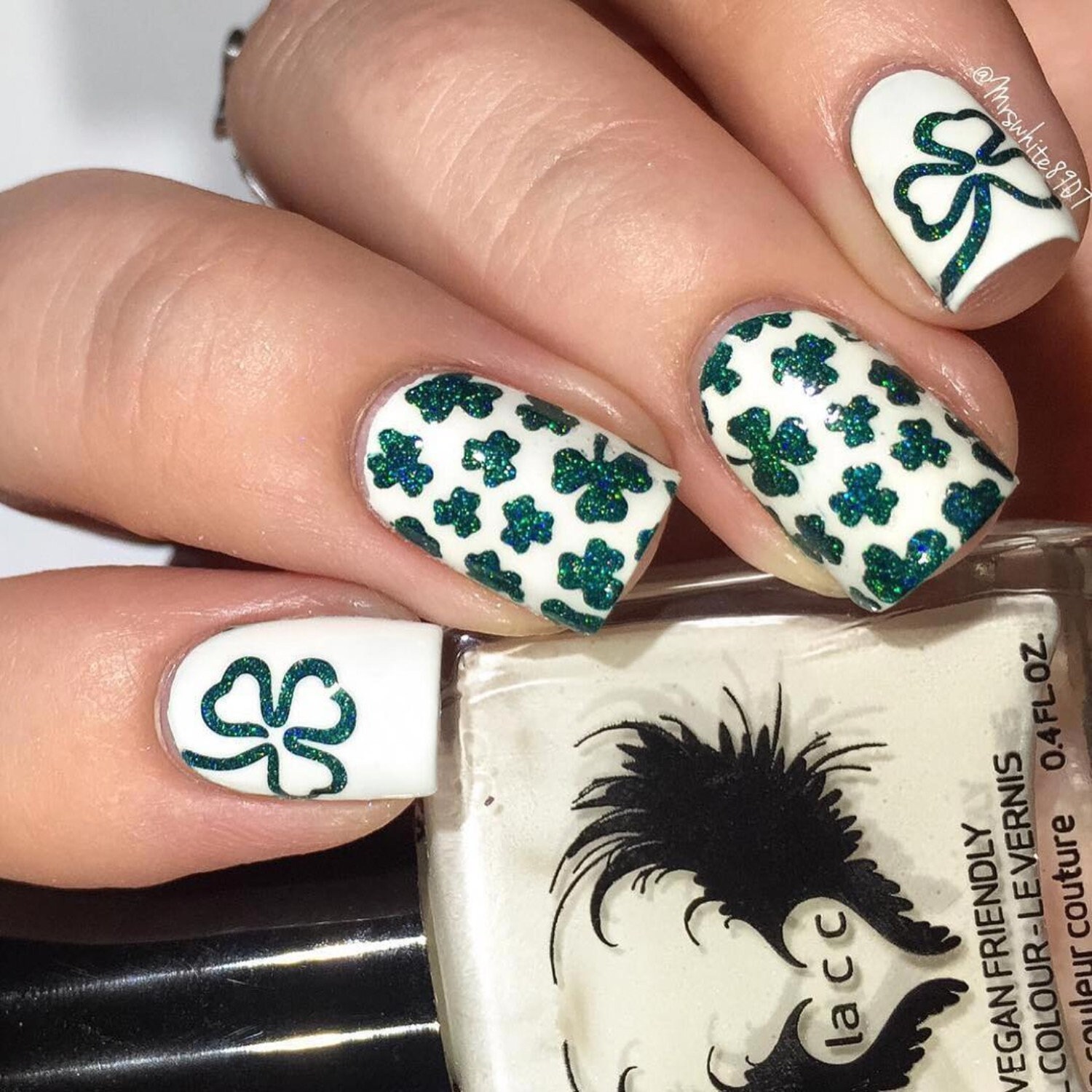 Clover Field Stencils for Nails St. Patrick Day Nail - Etsy Sweden