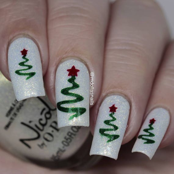 Christmas tree nail art deals