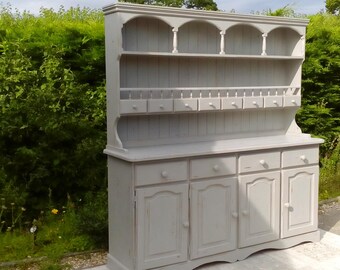 Now Soldbeautiful Vintage Large Welsh Dresser Shabby Etsy