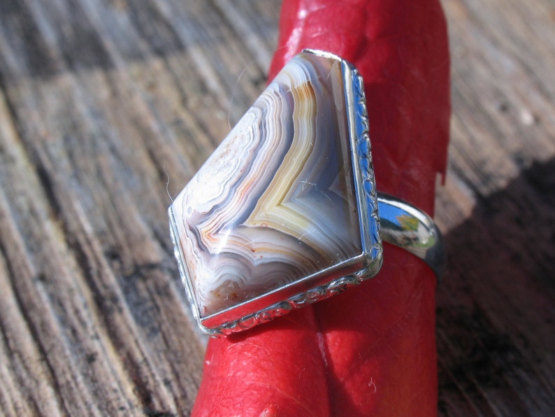 Laguna Lace agate ring in sterling silver