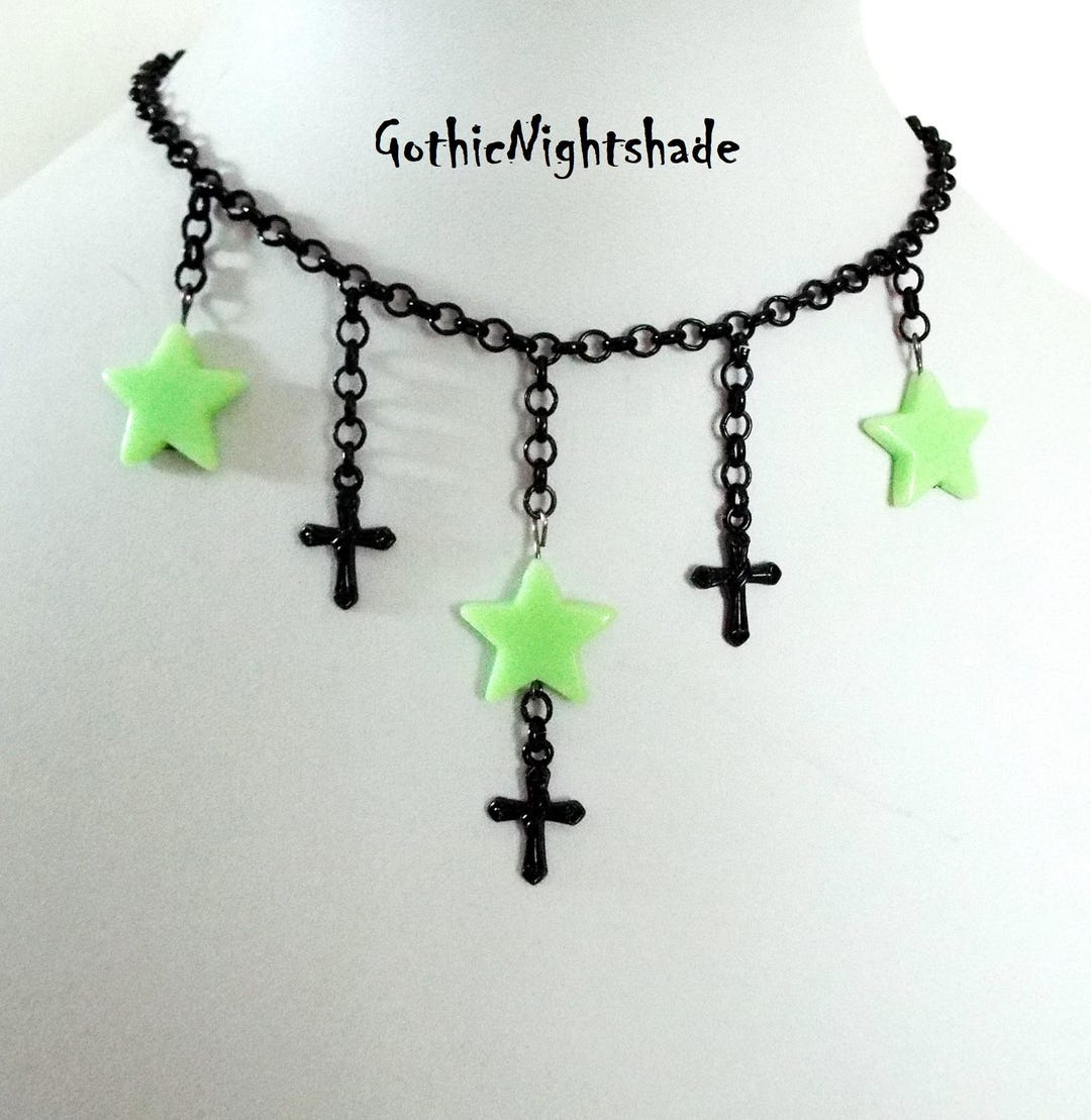 Collana croce pendente pietre dure - Gioielli - Collane - di negozi... | su