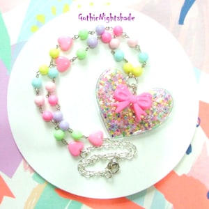 HEART & BOW Shaker Beaded Necklace, Fairy Kei, Pastel Goth Kawaii Jewellery, Handmade