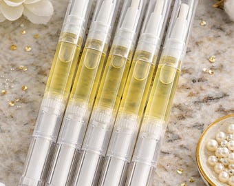 Meadowfoam + Squalane Cuticle Oil Pen | 3 mL