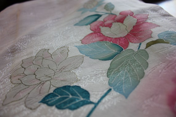 Vintage Kimono light pink with peony - image 5