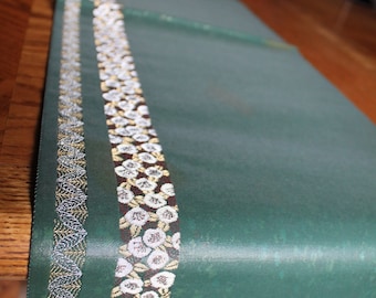 Vintage Kimono Obi runner green with camellia lines