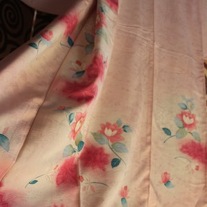 Vintage Kimono light pink with peony image 2