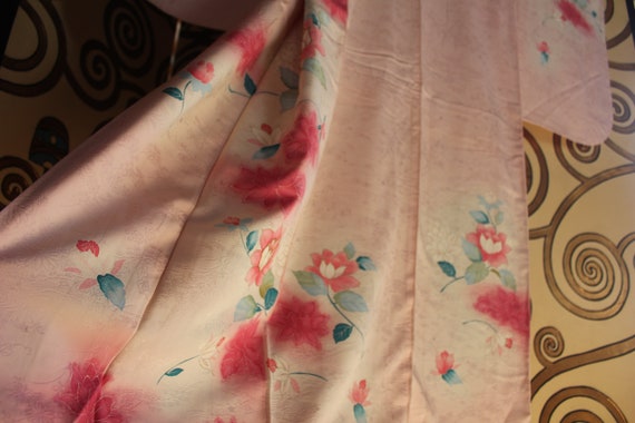 Vintage Kimono light pink with peony - image 2