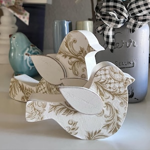 Set of 2 Farmhouse Wood Birds destressed- White/Gold Floral (Shelf Sitters)