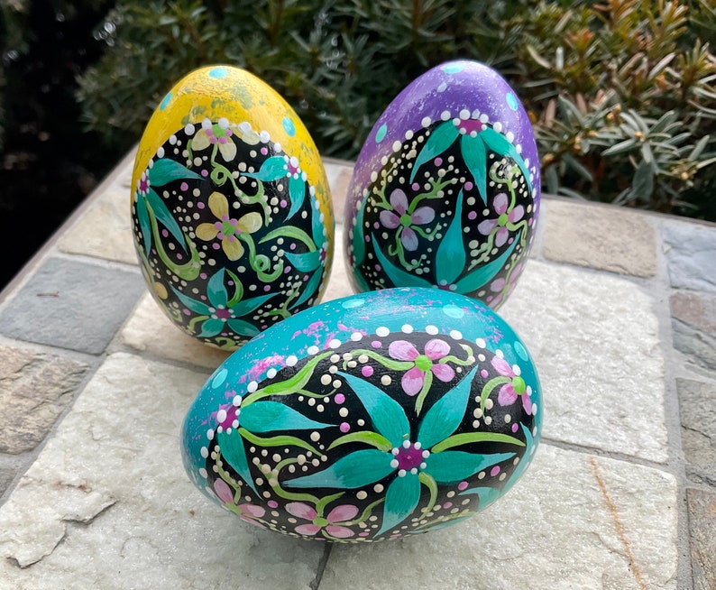 WOODEN MOSIAC EGG, Hand Painted Egg, Easter Decor, Spring Decor, Easter Gift, Mothers Day Gift, Birthday Gift, Egg Collectible, Egg Art image 9
