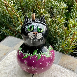 SPRING MINI CAT Gourd, Hand Painted Gourd, Unique Gourd Art, Black Cat w/Green Eyes, Cat Lover/Collector Item, “Cat Person” Gift, Mini Gourd