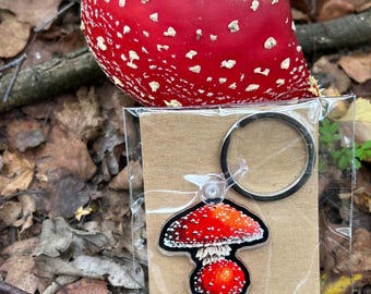Fly Agaric Fungi Keychain, mushroom keyring, fungi lovers gift, Amanita keychain, fungi art, mushroom accessories, foragers gift